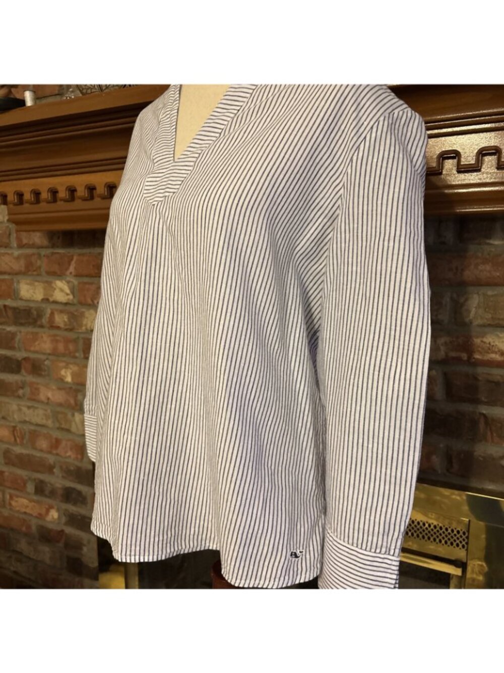 vineyard vines women Linen Pin Stipe Blouse Size Large Long Sleeve - Picture 2 of 8